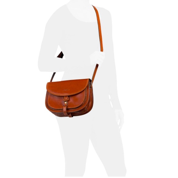 GIANNI CONTI Italy Leather Flap Over Saddle Crossbody With 4 Compartments - Picture 2 of 13